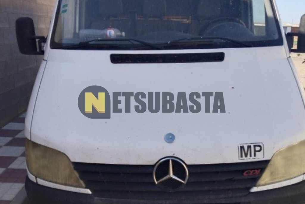 Mercedes-Benz Sprinter 208 CDI 2002