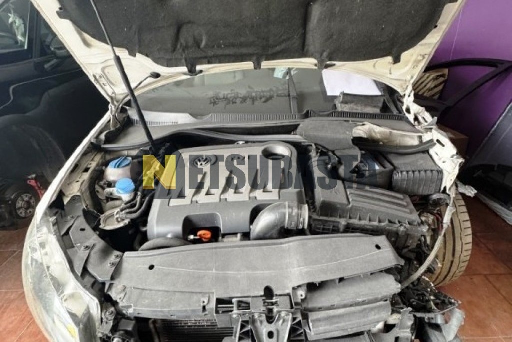 Volkswagen Golf 2.0 TDI DSG 2010
