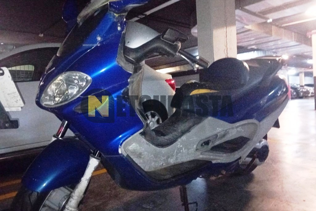 Piaggio X9 500 2005