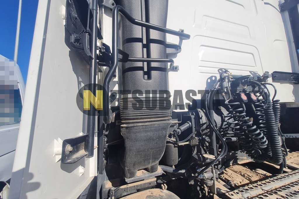 Renault T High 2024