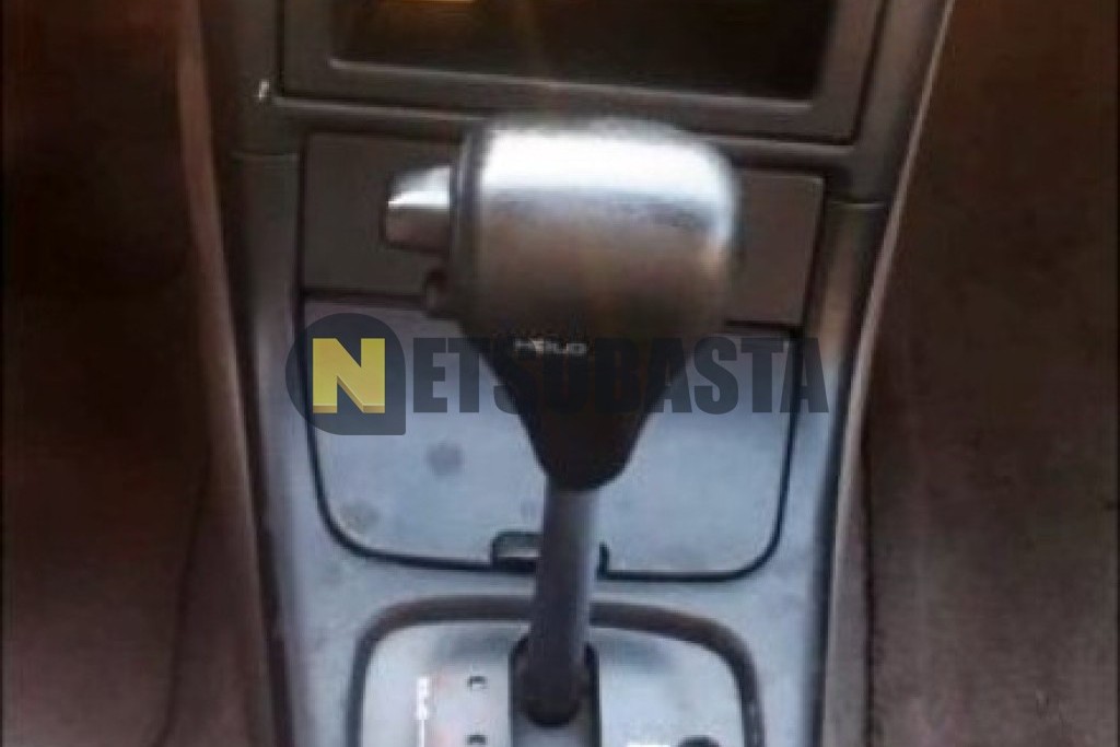 Mazda 626 2.5i Aut. 1992