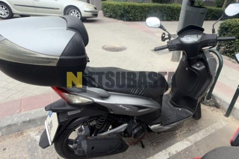 Piaggio X8 200 2005