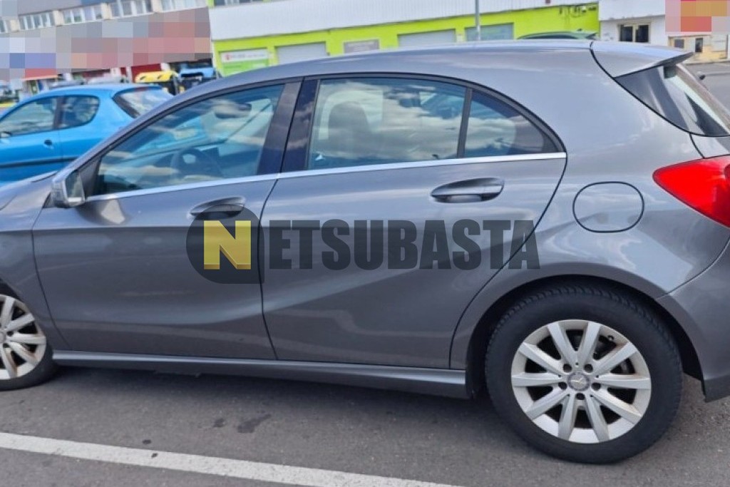 Mercedes-Benz A 180 2013