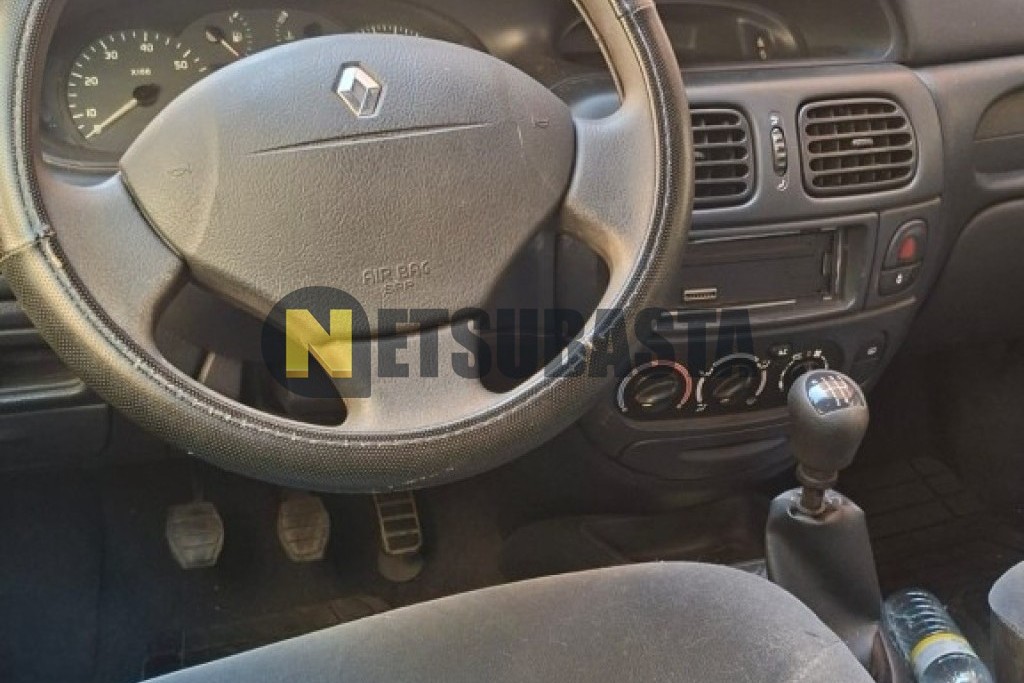 Renault Megane 1.9 dTi 2002