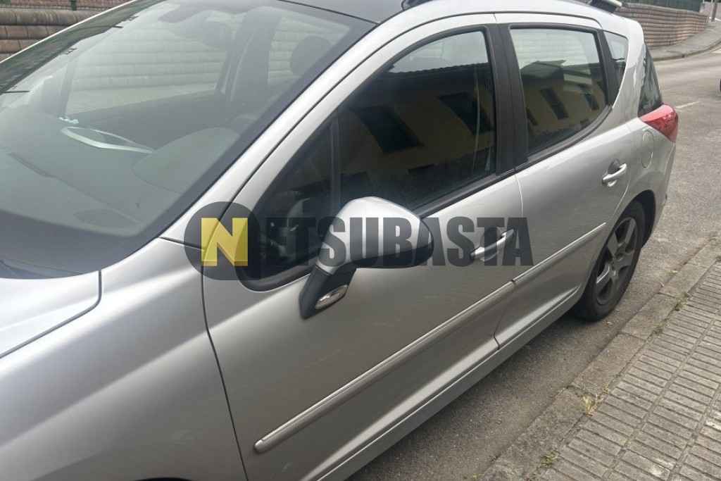 Peugeot 207 SW 1.6 HDi 2012
