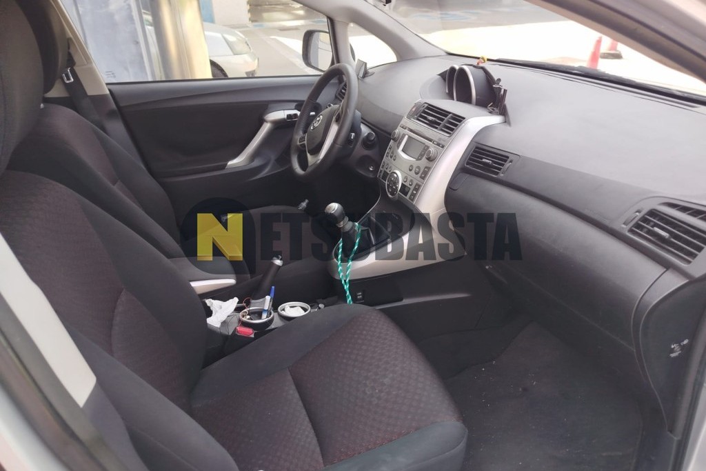 Toyota Verso 2.0 D-4D 2011