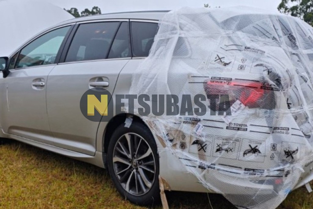 Toyota Avensis Touring Sports 150D 2015
