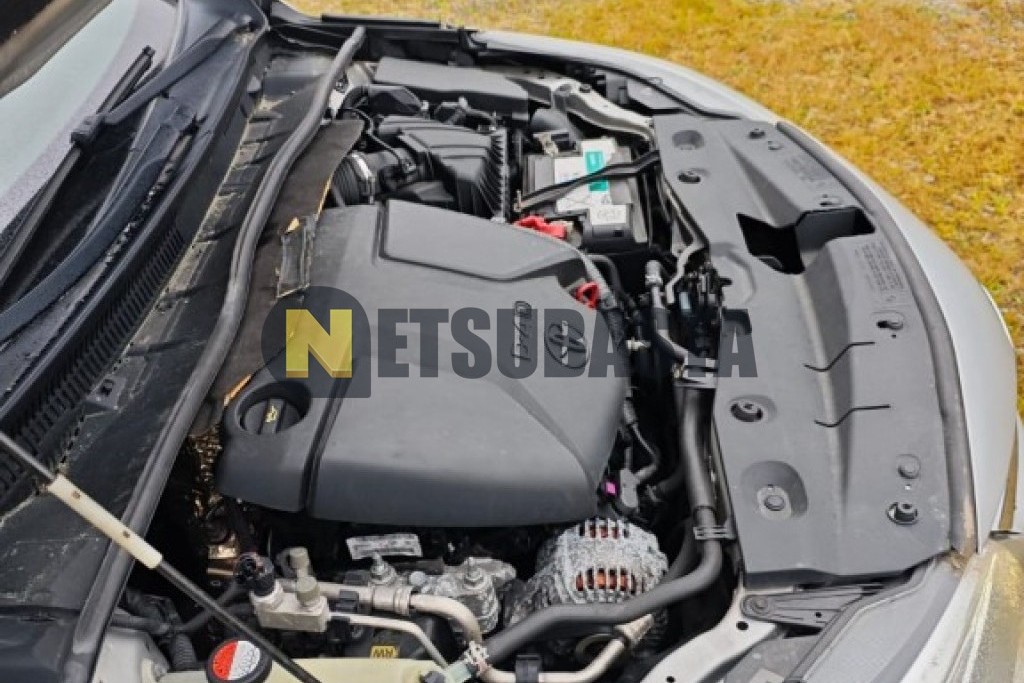 Toyota Avensis Touring Sports 150D 2015
