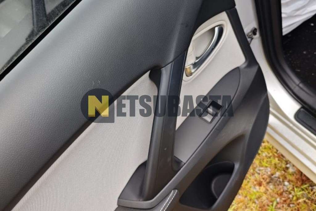Toyota Avensis Touring Sports 150D 2015