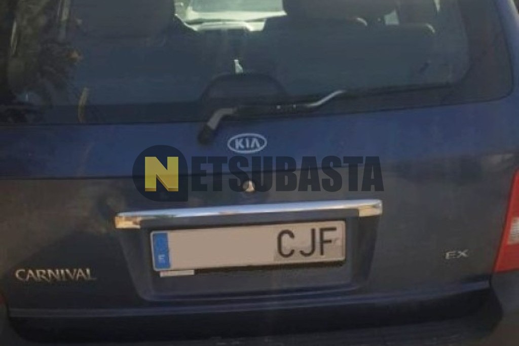 Kia Carnival 2.9 CRDI 2003
