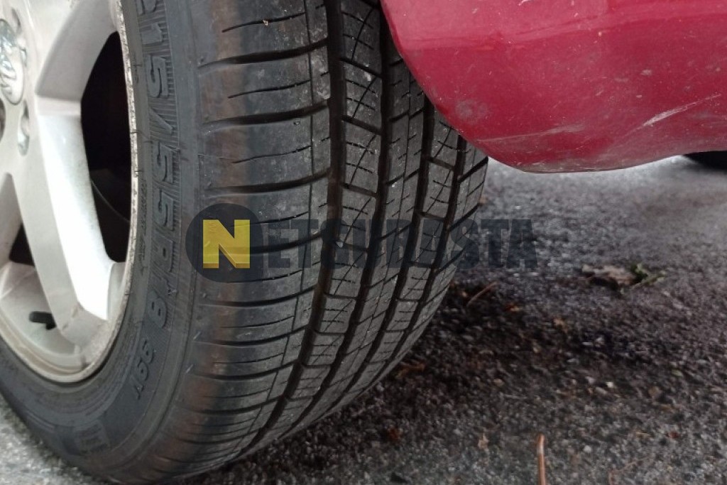 Dodge Caliber 2.0 CRD 2008