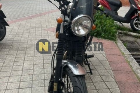 Suzuki BURGMAN 250 2006