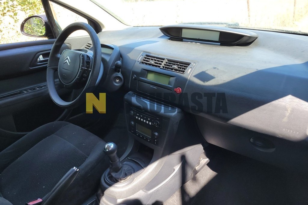Citroën C4 Sedán 1.6 HDi 2008