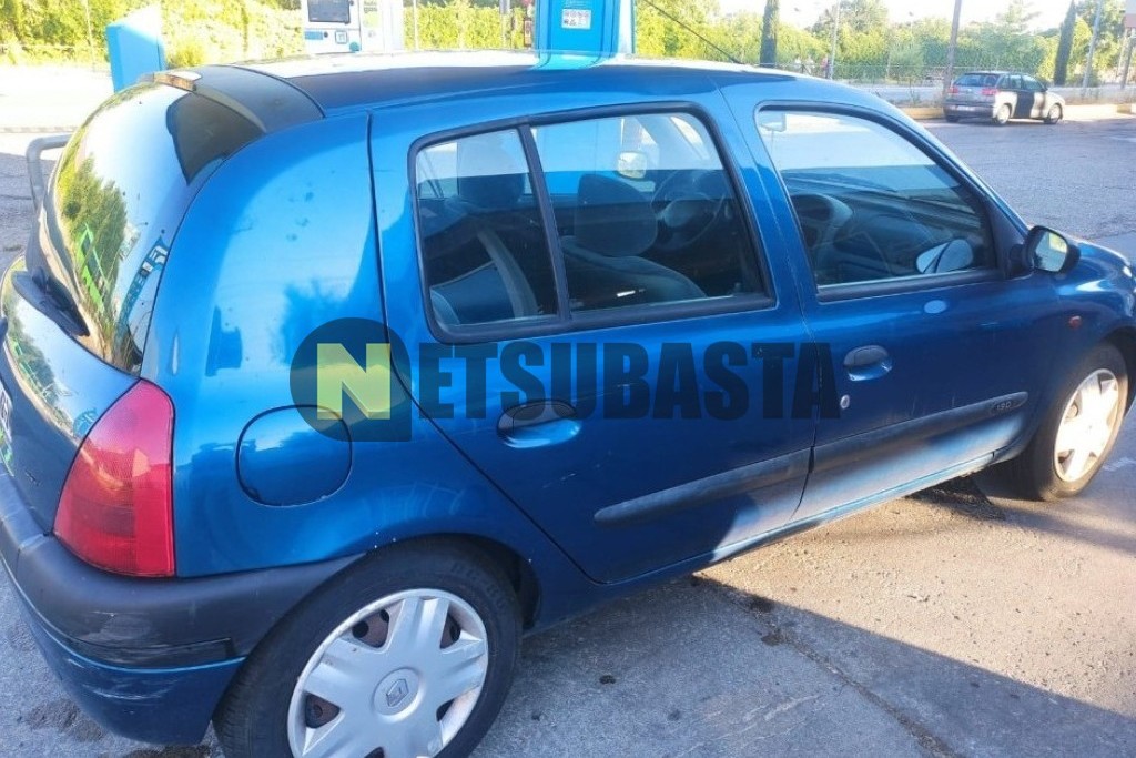 Renault Clio 1.9D 2001