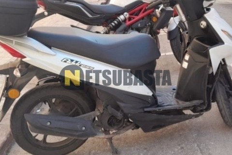 Riya Matrix 125 2015
