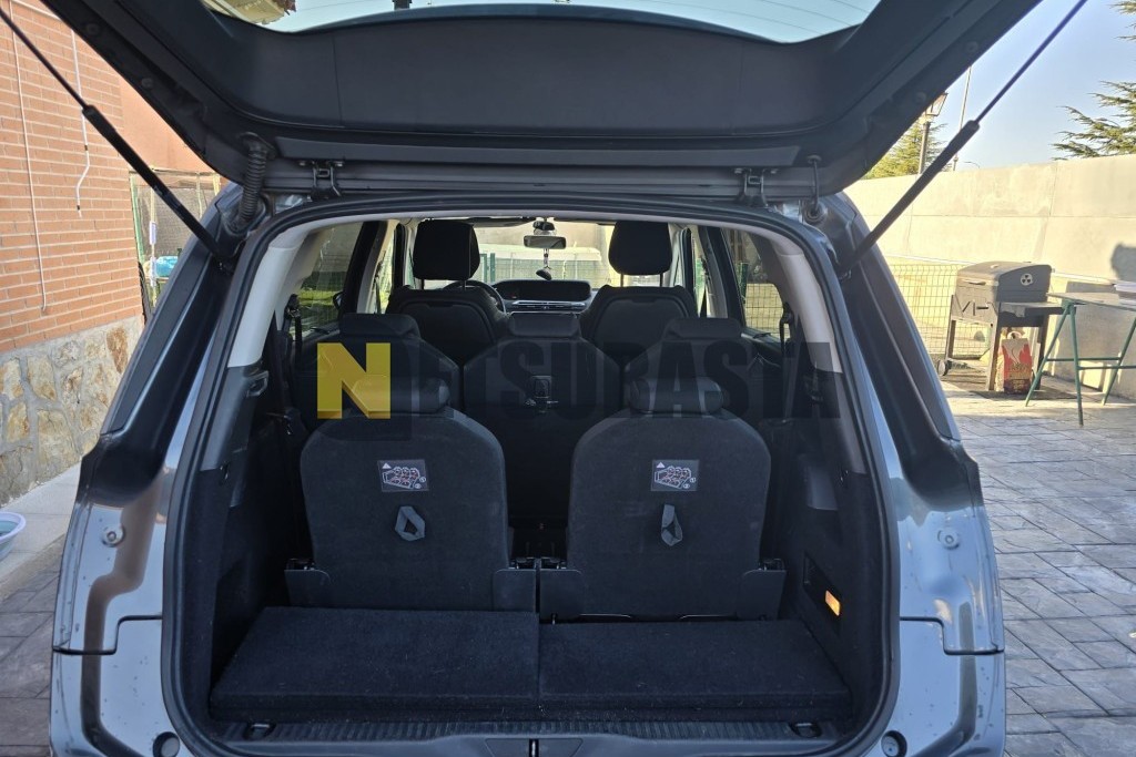 Citroën Grand C4 Picasso 1.6 e-HDi CMP6 2013