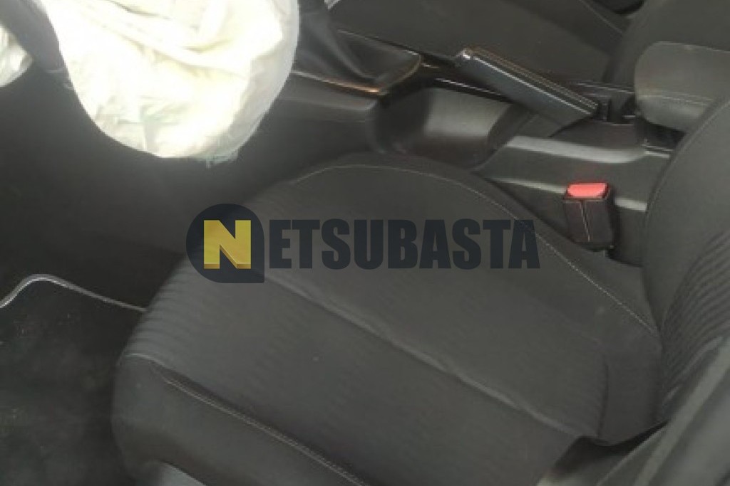 Peugeot 308 1.6 HDi 2013