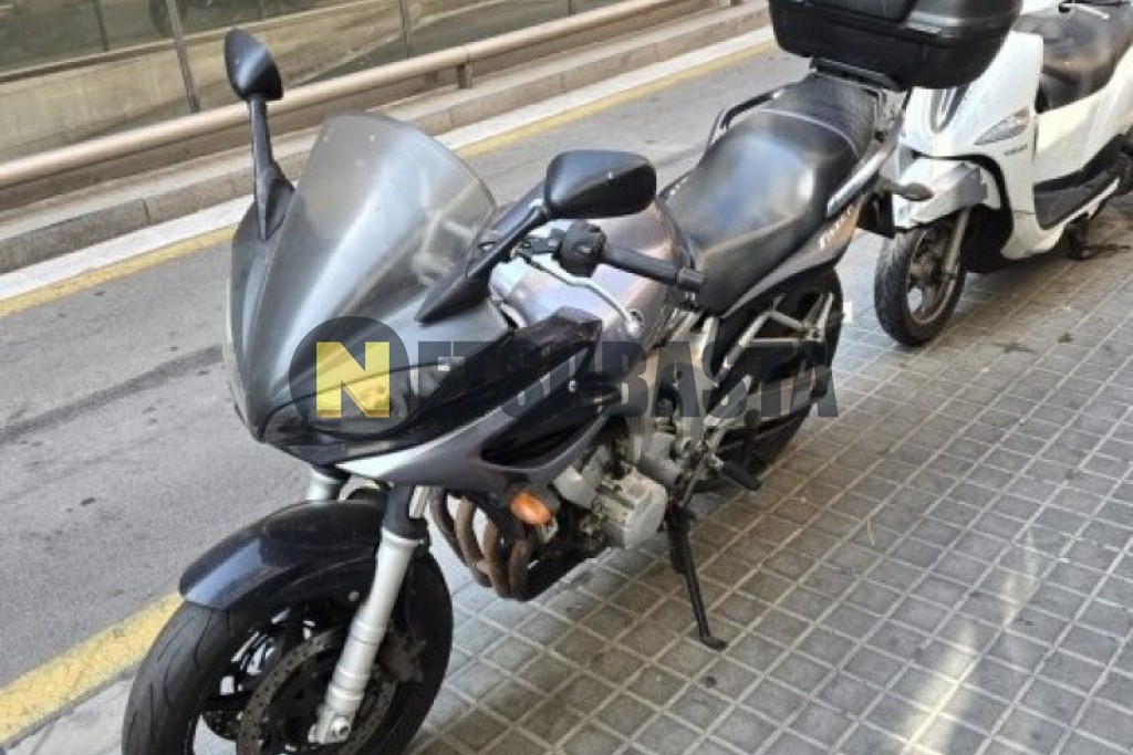 Yamaha FZ6 Fazer 2006