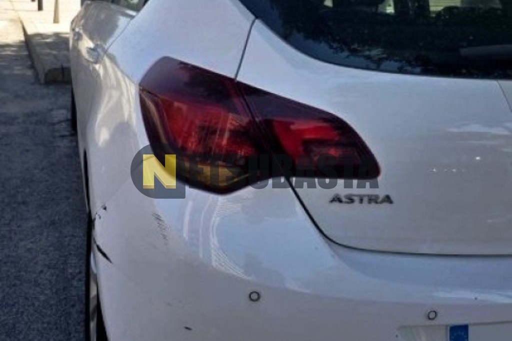 Opel Astra 1.7 CDTI 2012