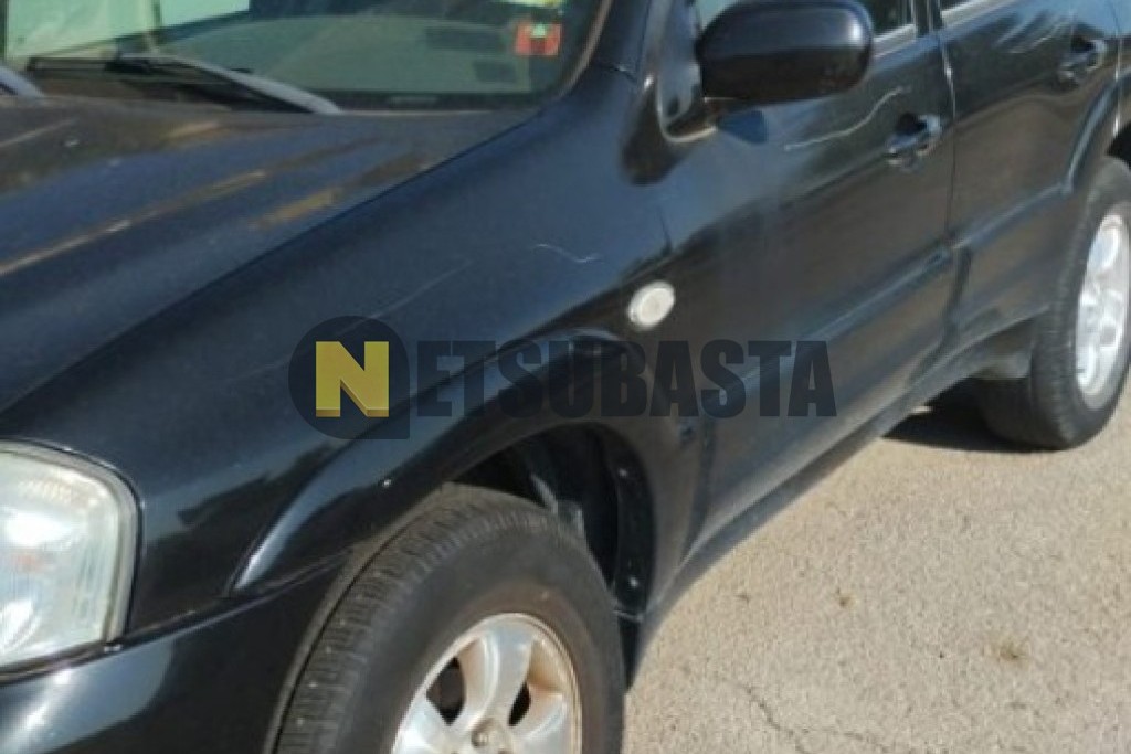 Mazda Tribute 3.0 V6 24v 2003