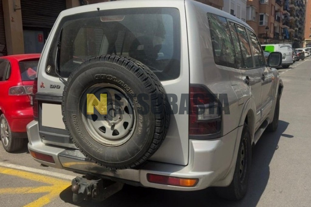 Mitsubishi Pajero 3.2 DI-D Aut. 2001