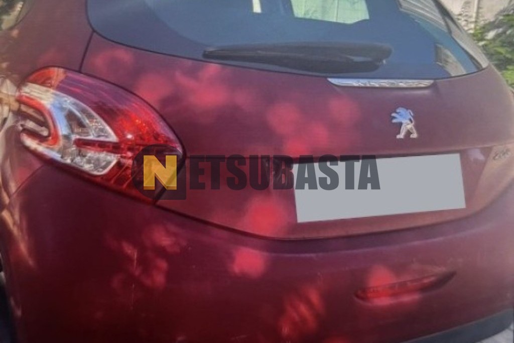 Peugeot 208 1.4 HDi 2012