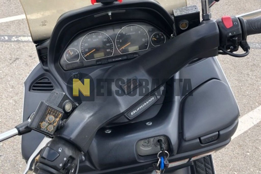 Suzuki Burgman 400 2003