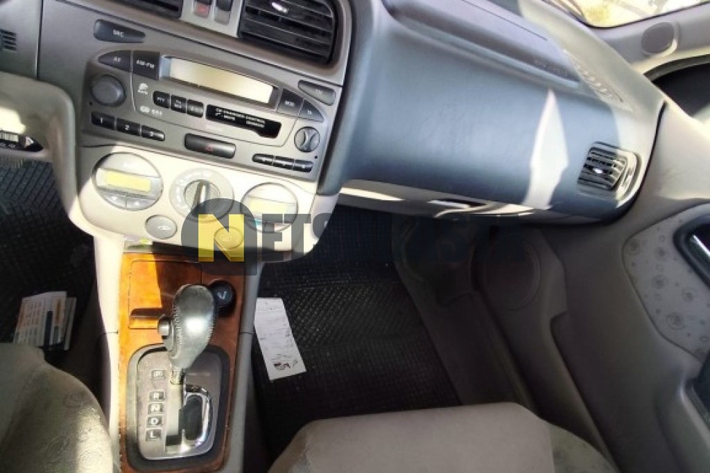 Nissan Primera 2.0 CVT 2000