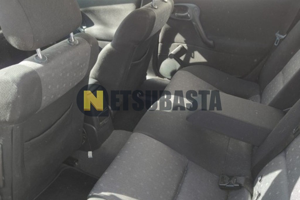 Opel Vectra 1.6 2002