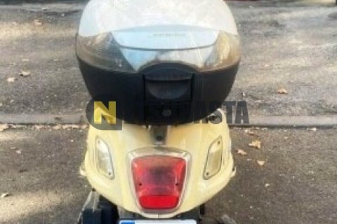 Vespa LX 125 2008