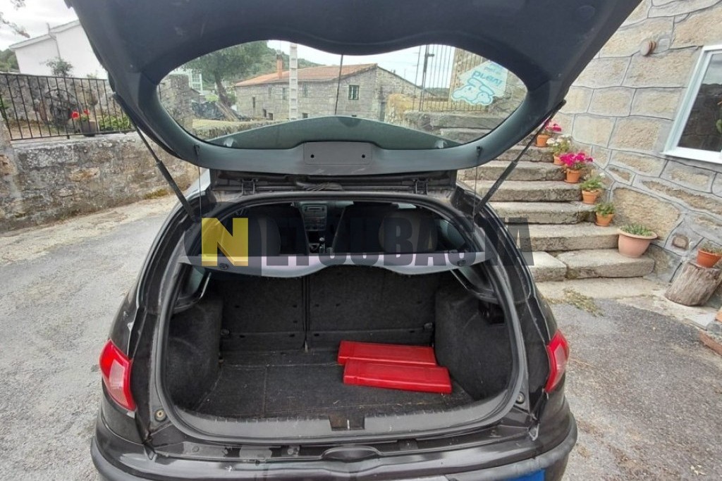 Alfa Romeo 147 1.9 JTD 2004