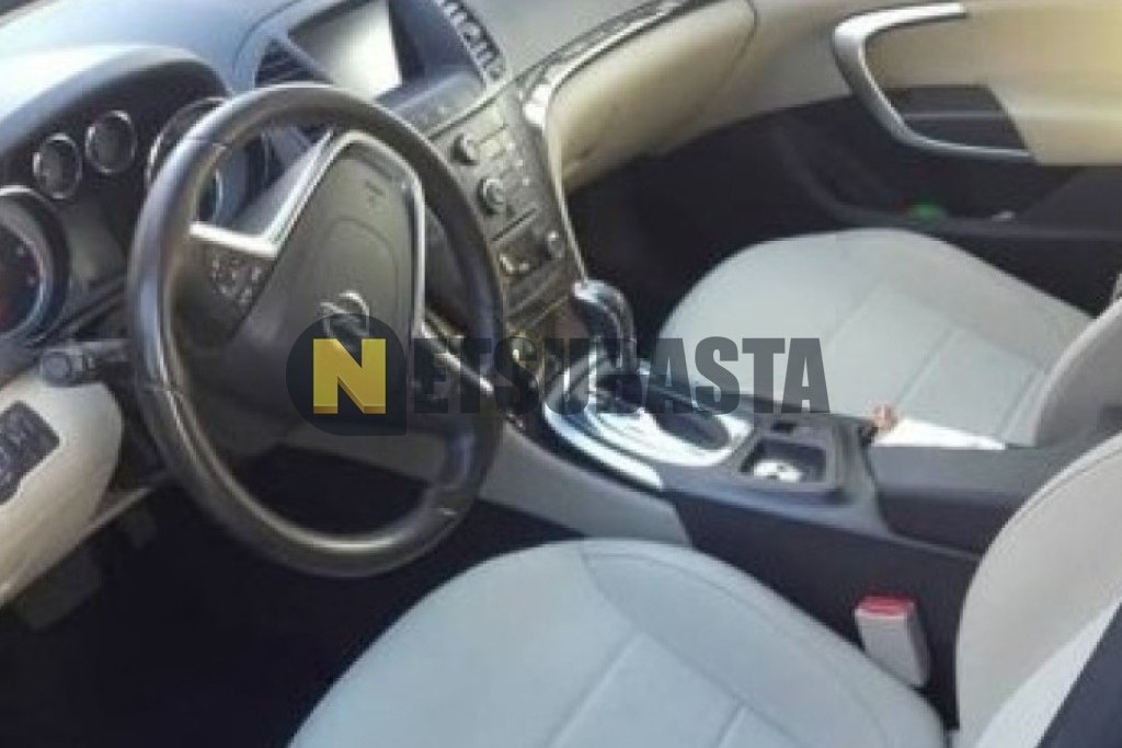 Opel Insignia 2.0 CDTi Active Select 2011