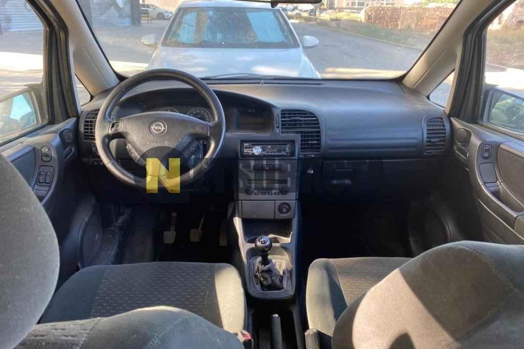 Opel Zafira 2.2 DTi 16V 2005