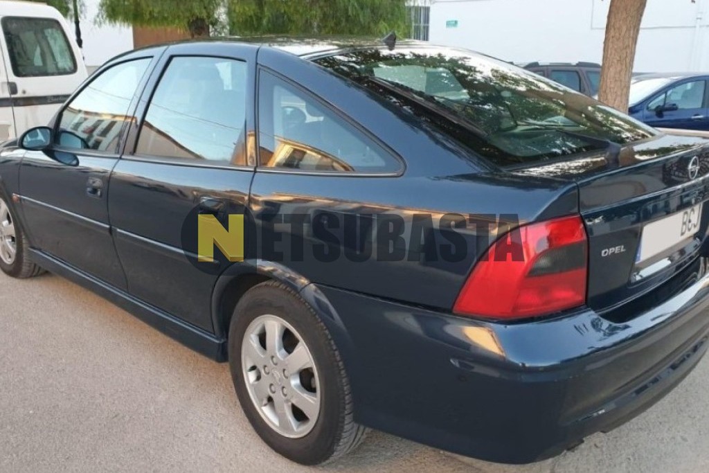 Opel Vectra 2.2 DTI 2000
