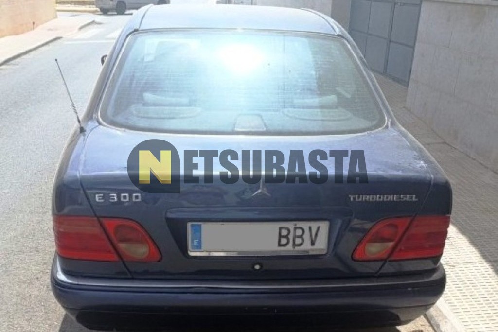 Mercedes-Benz E 300 TD Aut. 1997