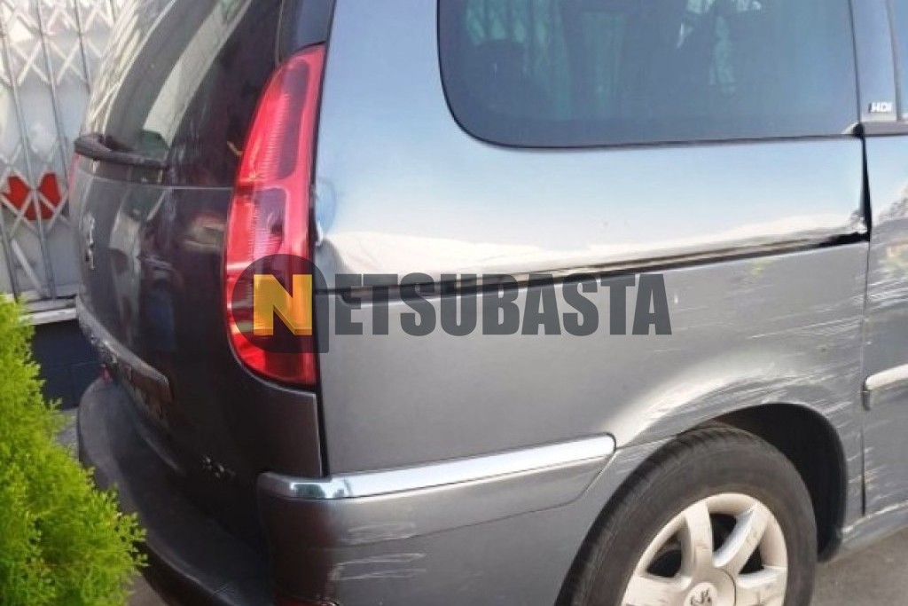 Peugeot 807 2.0 HDi FAP 2009