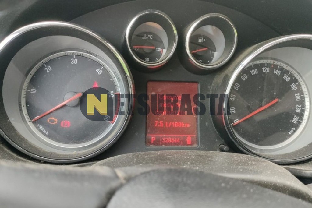 Opel Insignia 2.0 CDTI Active Select 2010