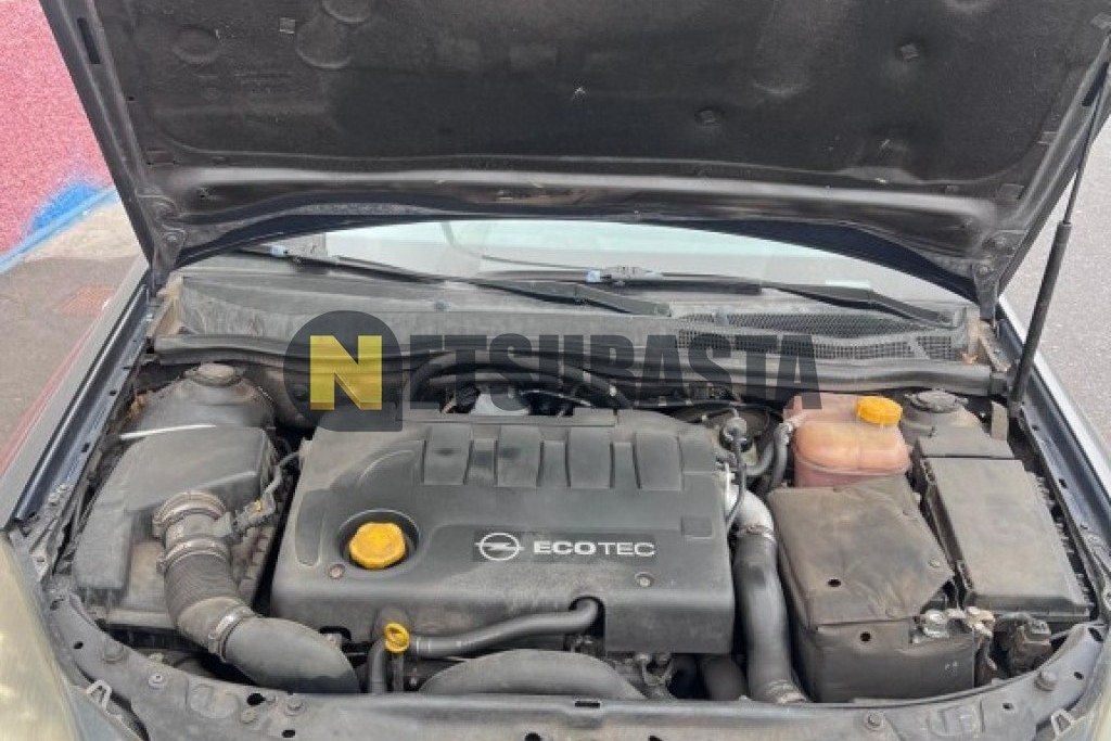 Opel Astra GTC 1.9 CDTi 2006