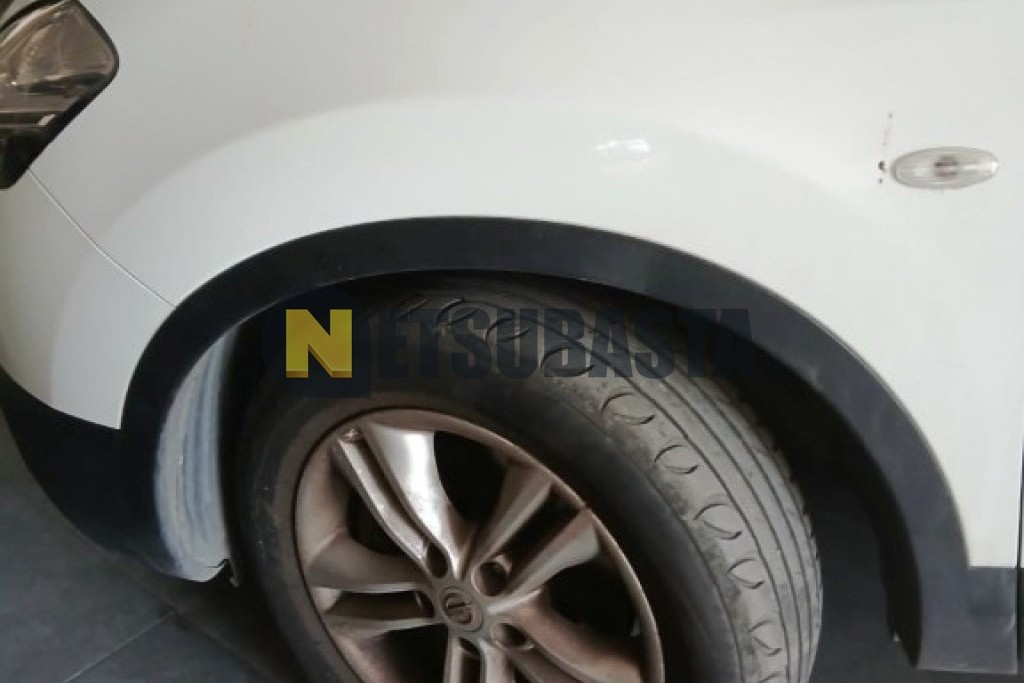 Nissan Qhasqai+2 2.0 dCi 2011