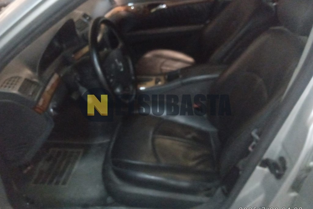 Mercedes-Benz E 270 CDI Aut. 2002