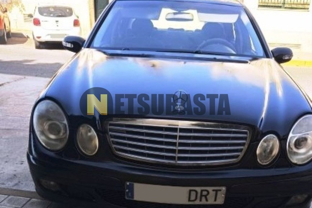Mercedes-Benz E 220 CDI Aut. 2002