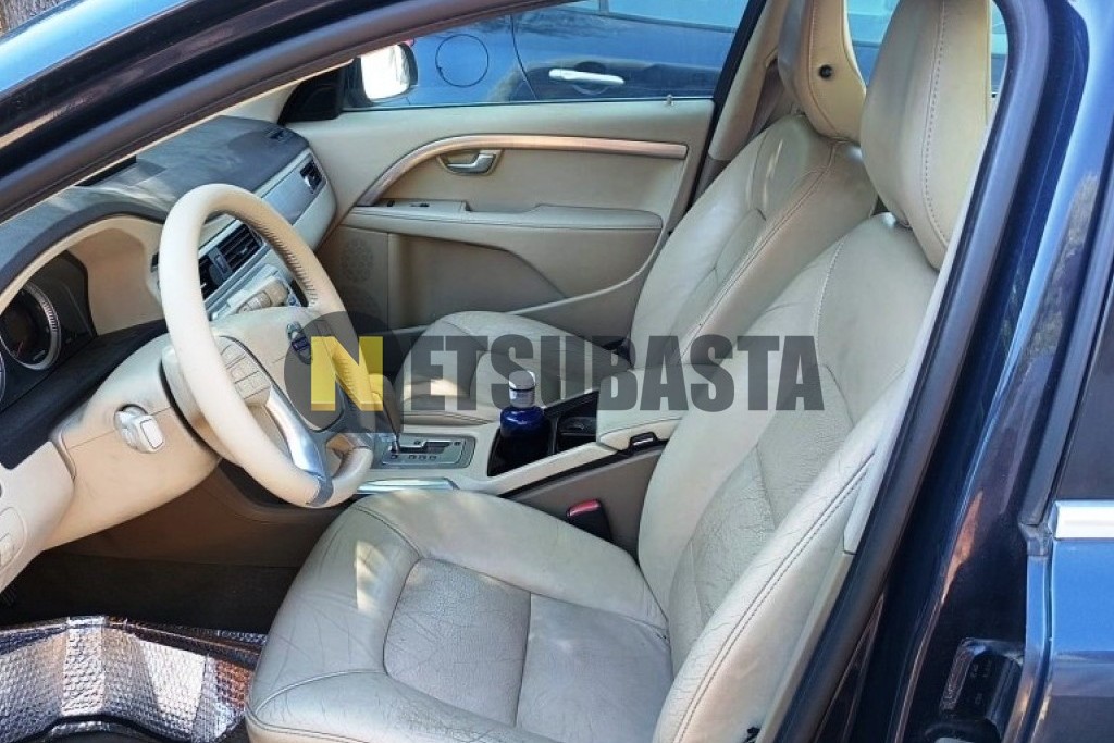 Volvo V70 2.4 D5 Aut. 2010