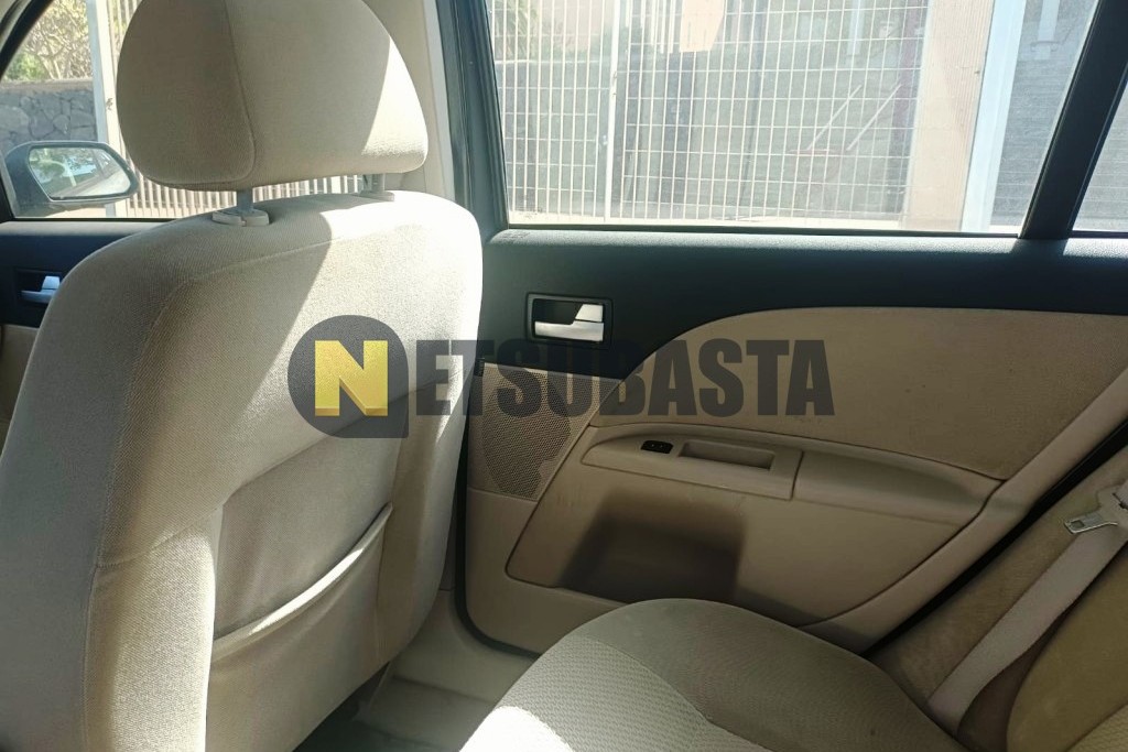 Ford Mondeo 2.0i 2003