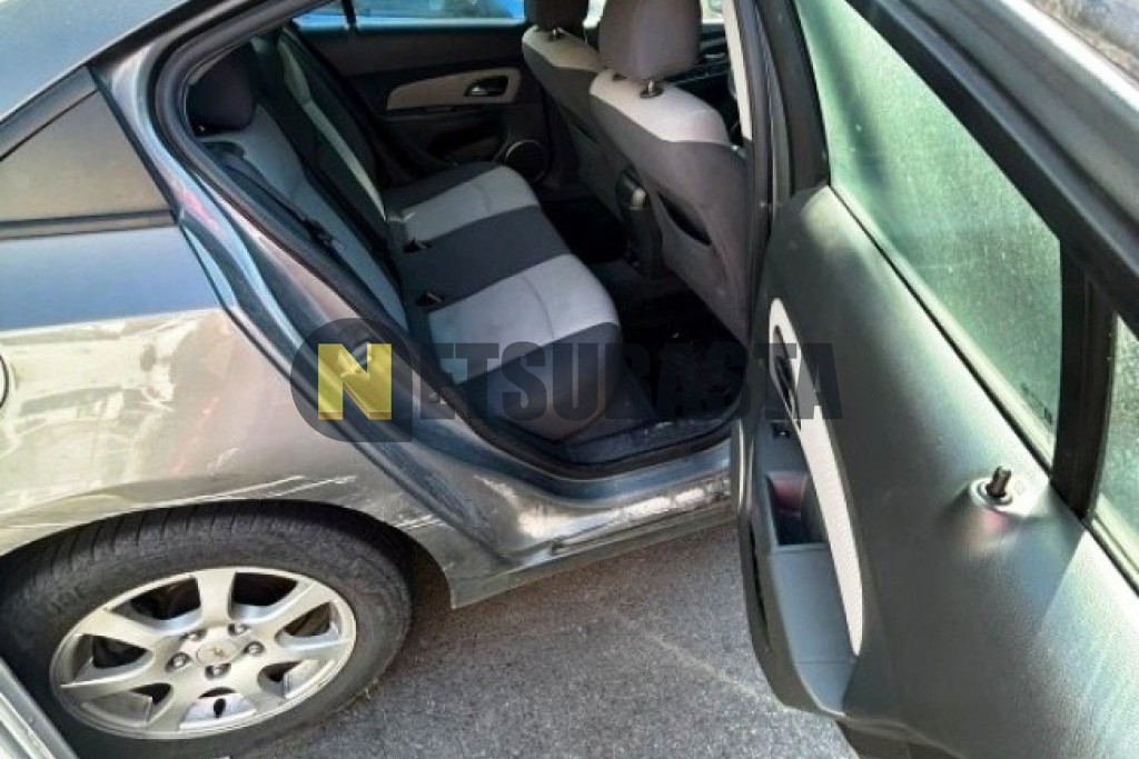 Chevrolet Cruze 2.0 VCDI 2010