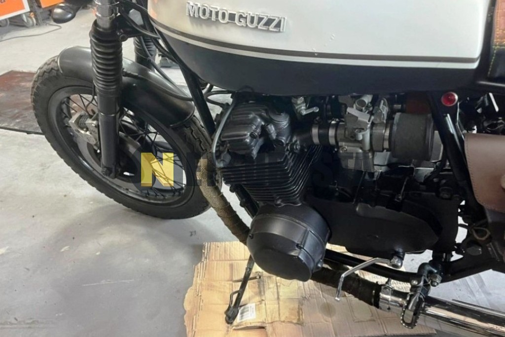 Moto Guzzi 400 GTS 1977