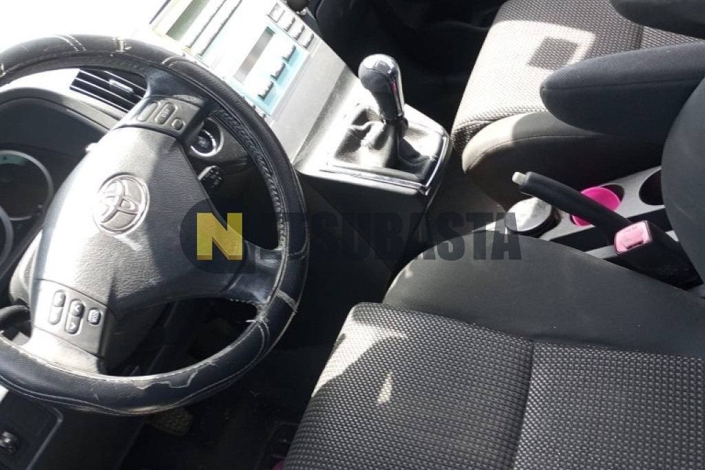 Toyota Corolla Verso 2.2 D4D 2007