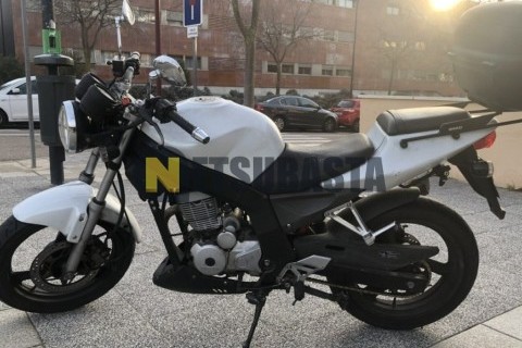 Suzuki BURGMAN 200 2011
