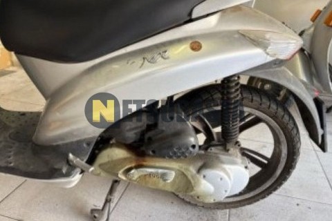 Yamaha Why 50 2001