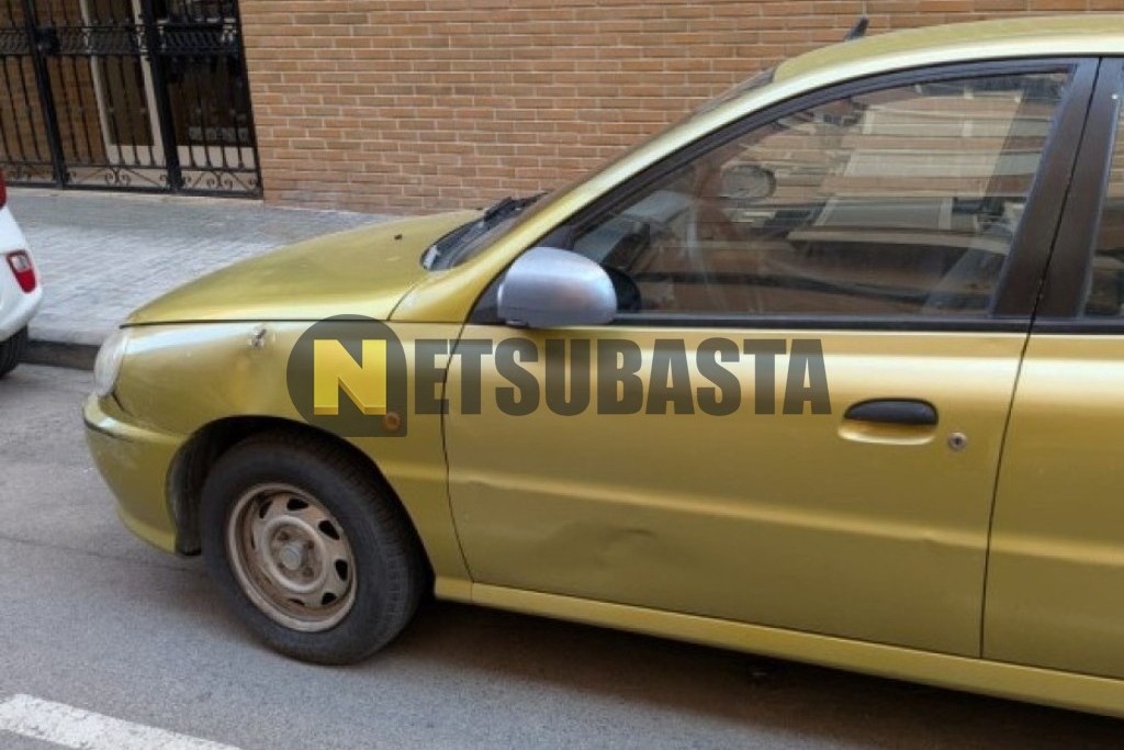 Kia Rio 1.3 SOHC 2001