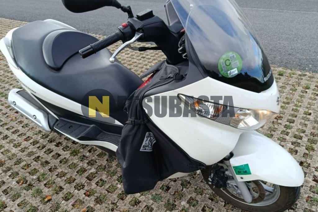 Suzuki Burgman 200 2009